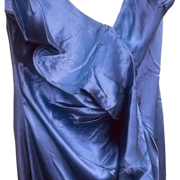 Elliatt Makena Maxi Gown Dress - Picture 6 of 13